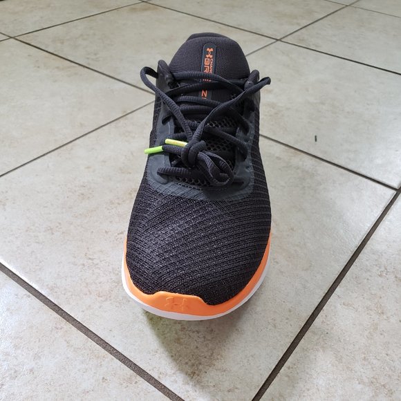 NEW Under Armour Charged Breeze Men's 3025129-104 Size 9.5 Grey/White/Green/Oran - Picture 6 of 10